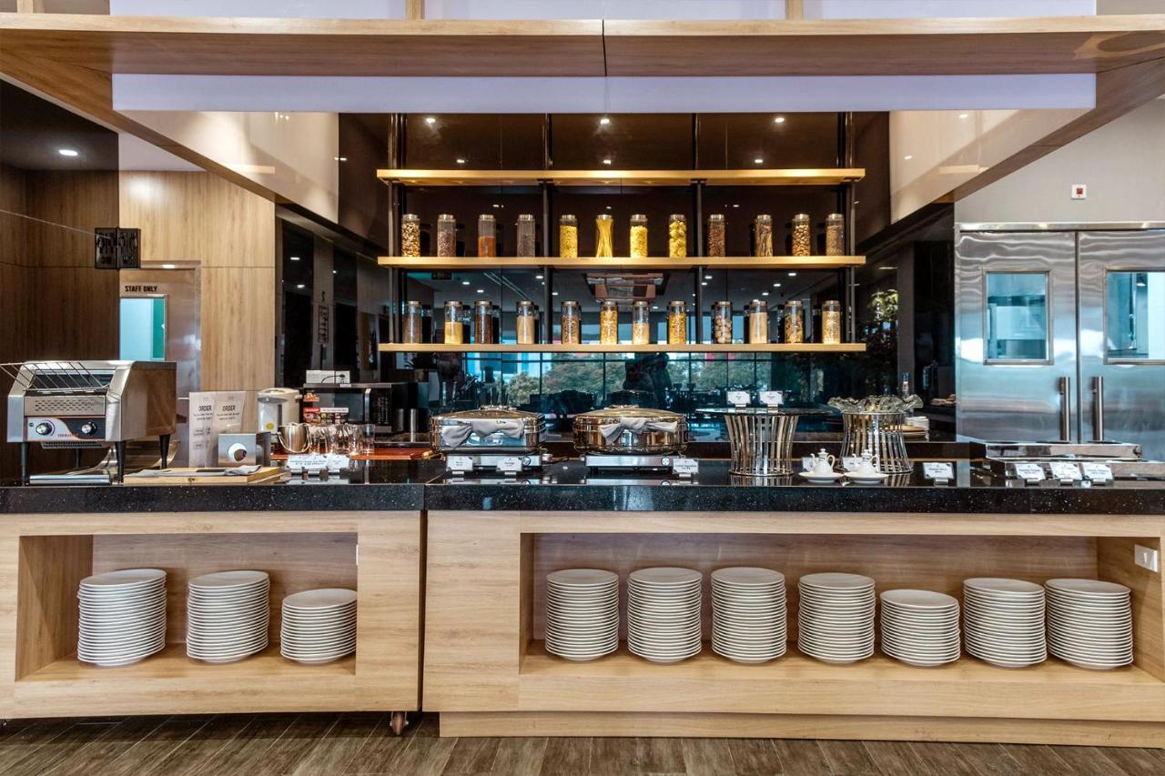 Kovie Hotel Hai Phong Bagian luar foto