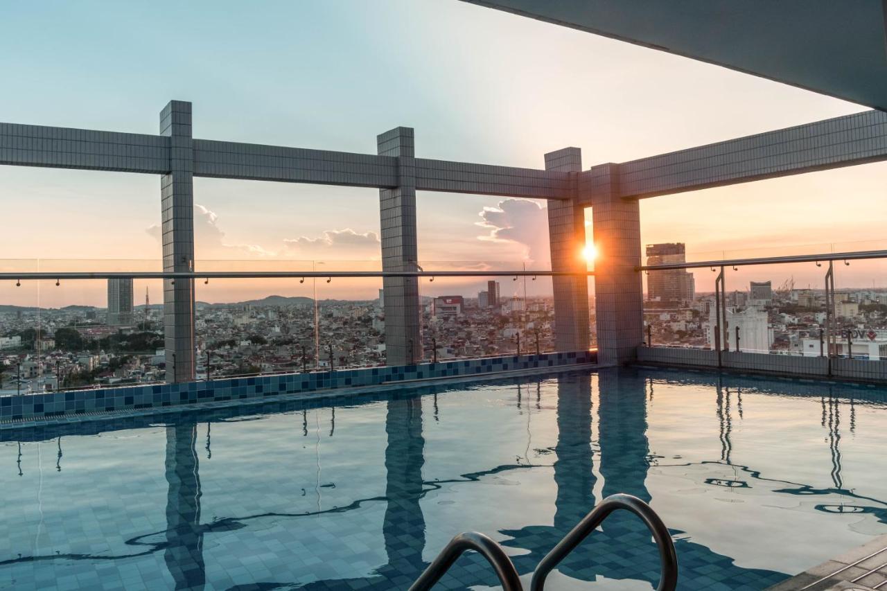 Kovie Hotel Hai Phong Bagian luar foto