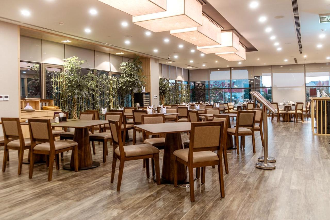 Kovie Hotel Hai Phong Bagian luar foto